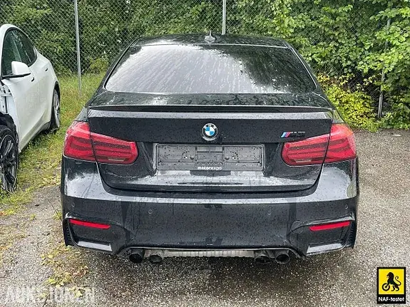 BMW M3 2014 photo 3
