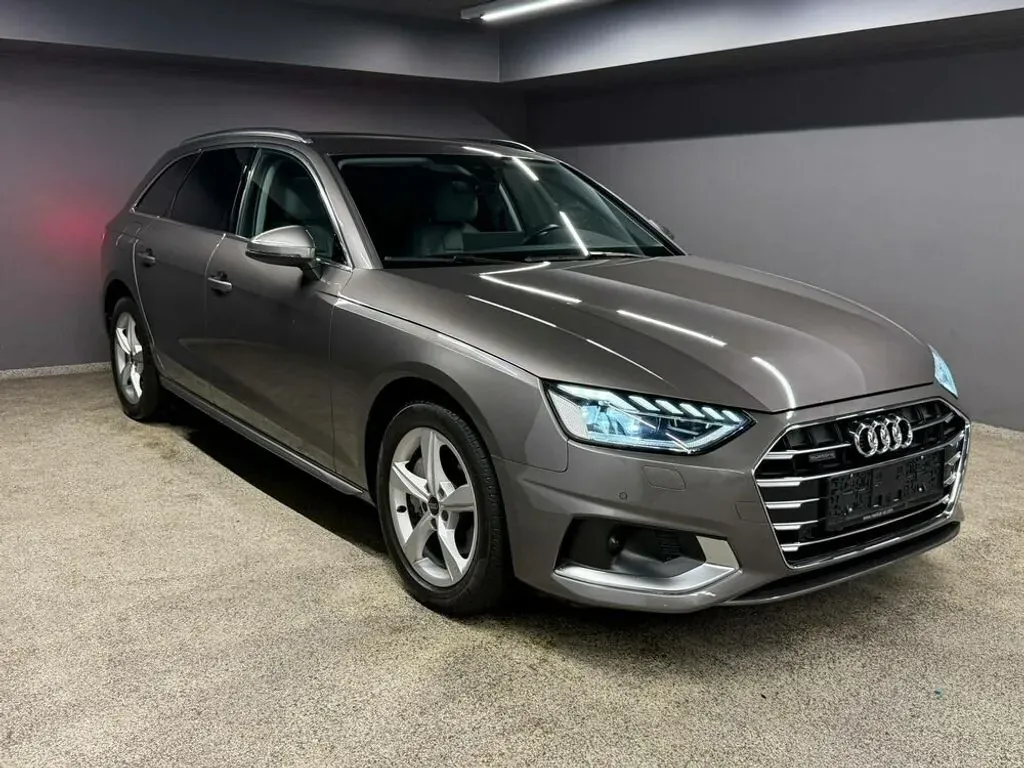 Audi A4 2021 photo 3