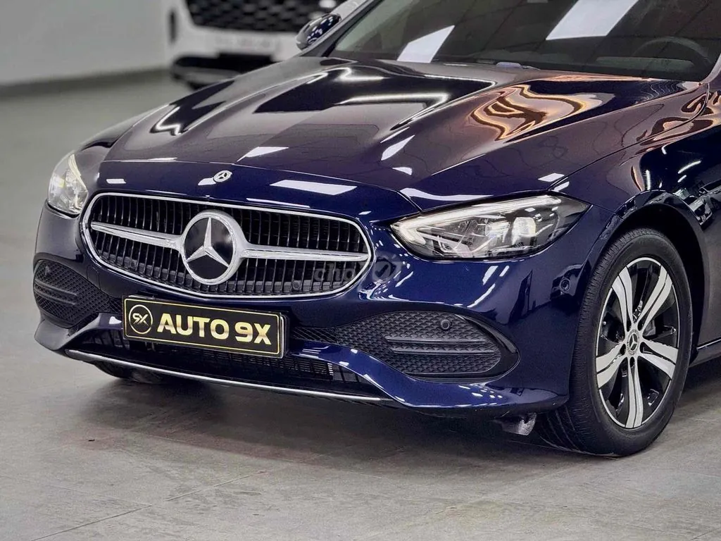 Mercedes-Benz C-Class 2022 photo 3