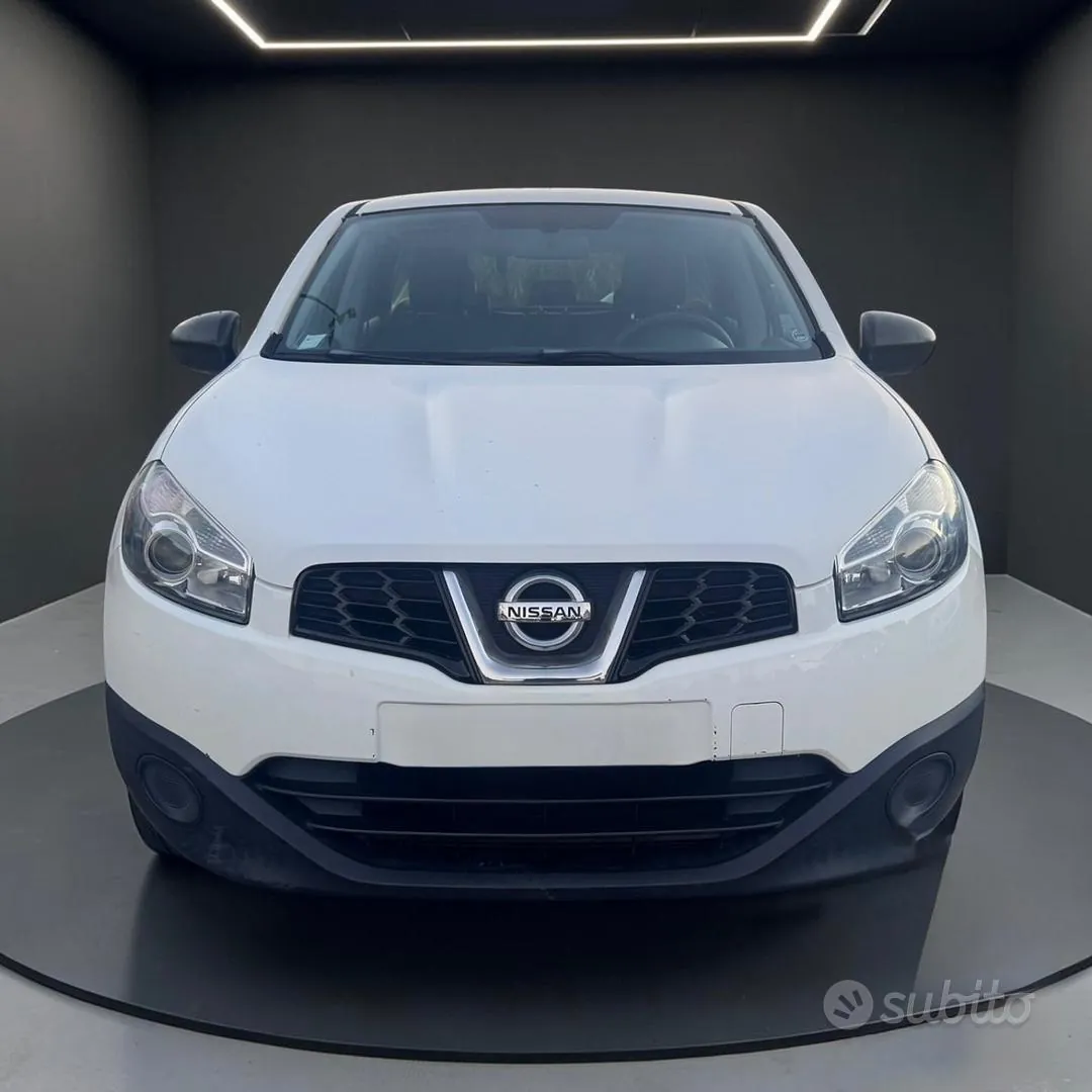 Nissan Qashqai 2013 photo 2