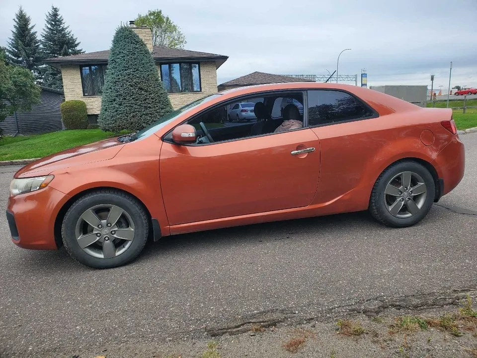 Kia Forte 2010 photo 4