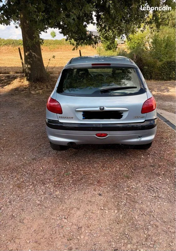 Peugeot 206 2002 photo 3