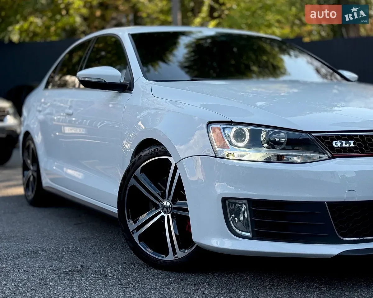 Volkswagen Jetta 2015 photo 2
