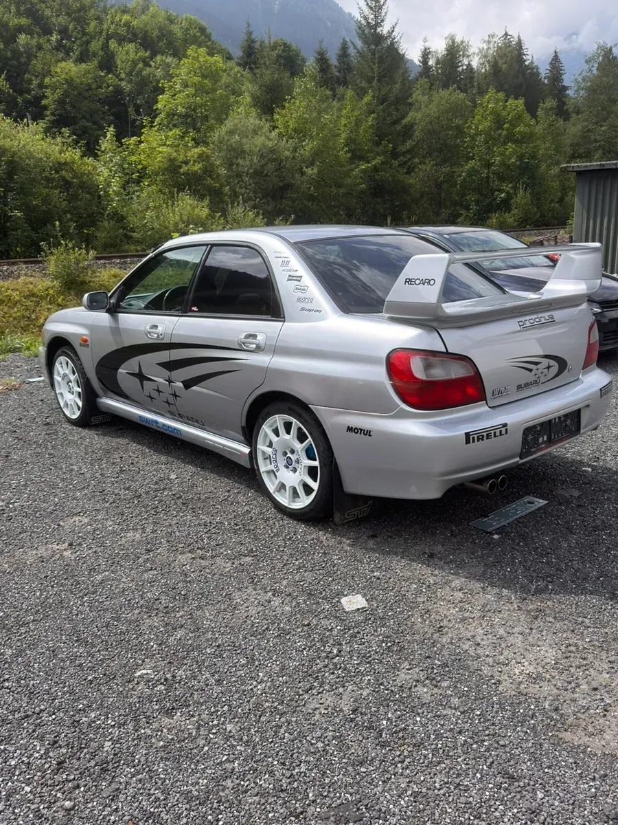 Subaru Impreza 2001 photo 2
