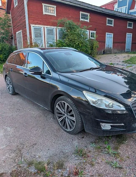 Peugeot 508 2011 photo 2