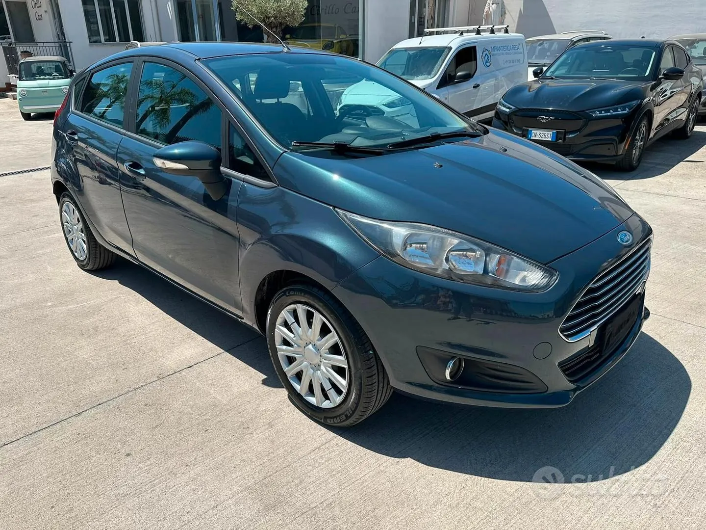 Ford Fiesta 2015 photo 4