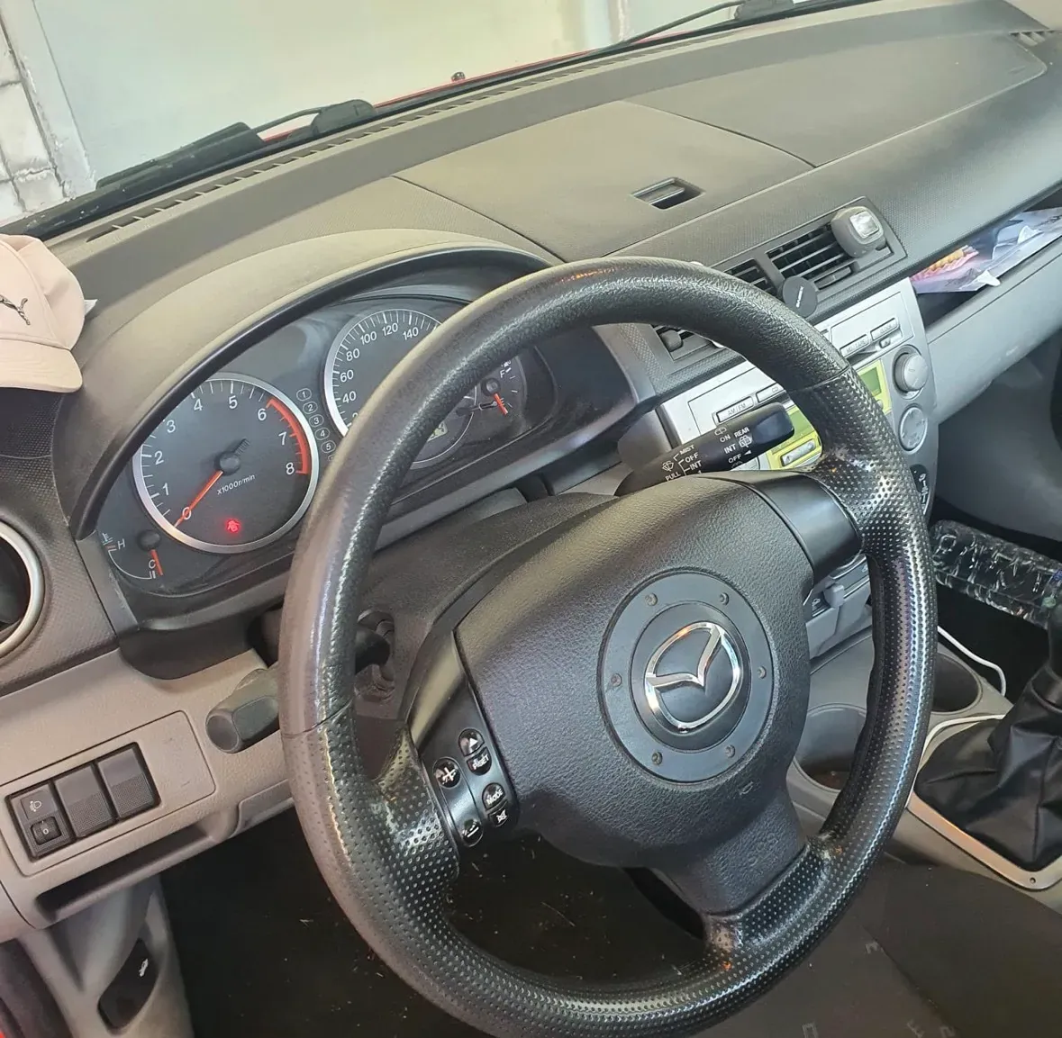 Mazda Mazda2 2004 photo 2