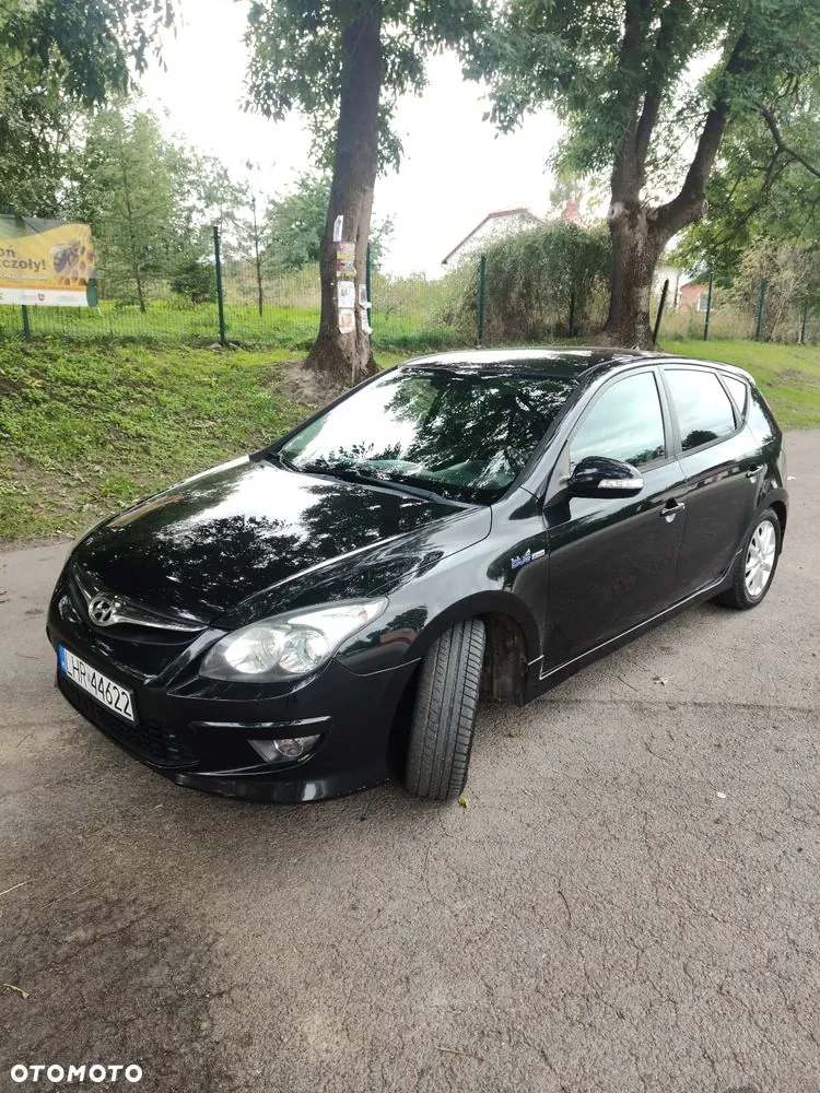 Hyundai I30 2010 photo 2