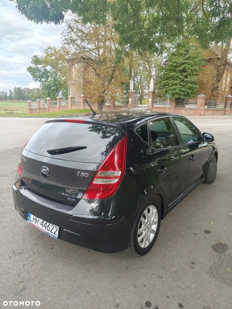Hyundai I30 2010 photo 4