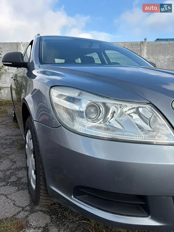 Skoda Octavia 2013 photo 5