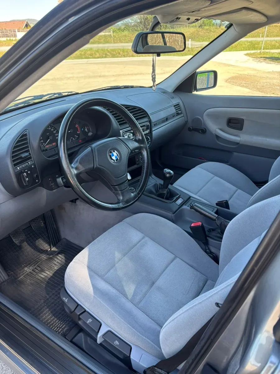 BMW 3 Series 1996 photo 3