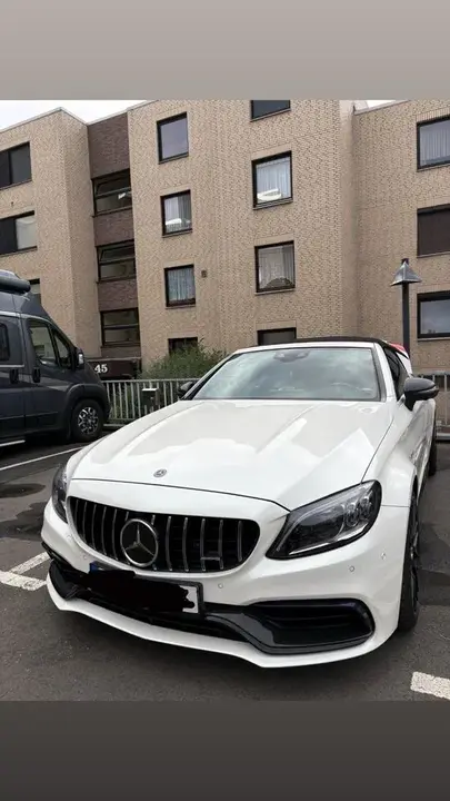 Mercedes-Benz C63 S Amg