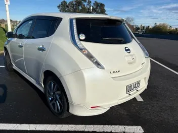 Nissan Leaf 2014 photo 5