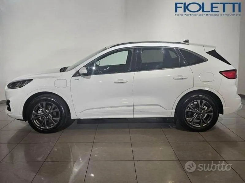 Ford Kuga 2023 photo 4