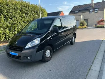 Peugeot Expert Combi