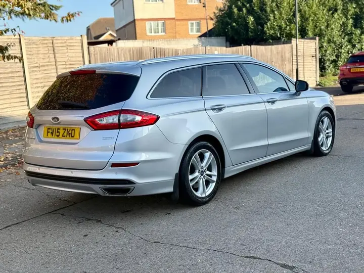 Ford Mondeo 2015 photo 4