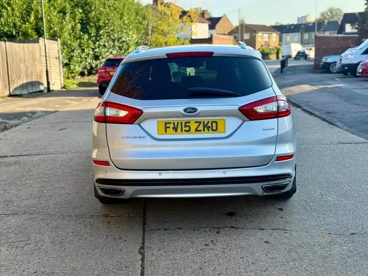 Ford Mondeo 2015 photo 5