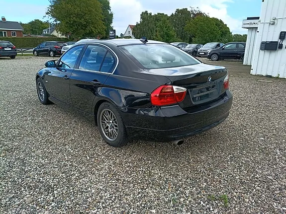 BMW 320I 2005 photo 5