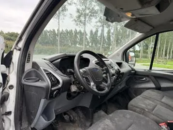 Ford Transit Custom 2014 photo 3