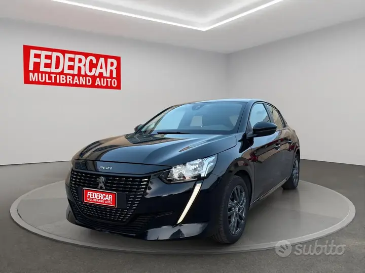 Peugeot 208 2022 photo 3