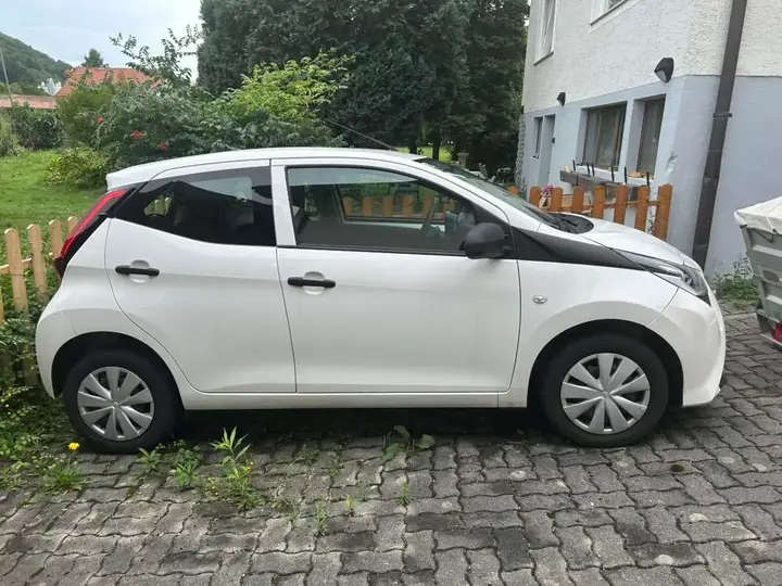 Toyota Aygo 2020 photo 2