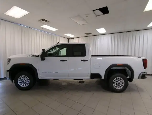 GMC Sierra 2500Hd 2026 photo 5
