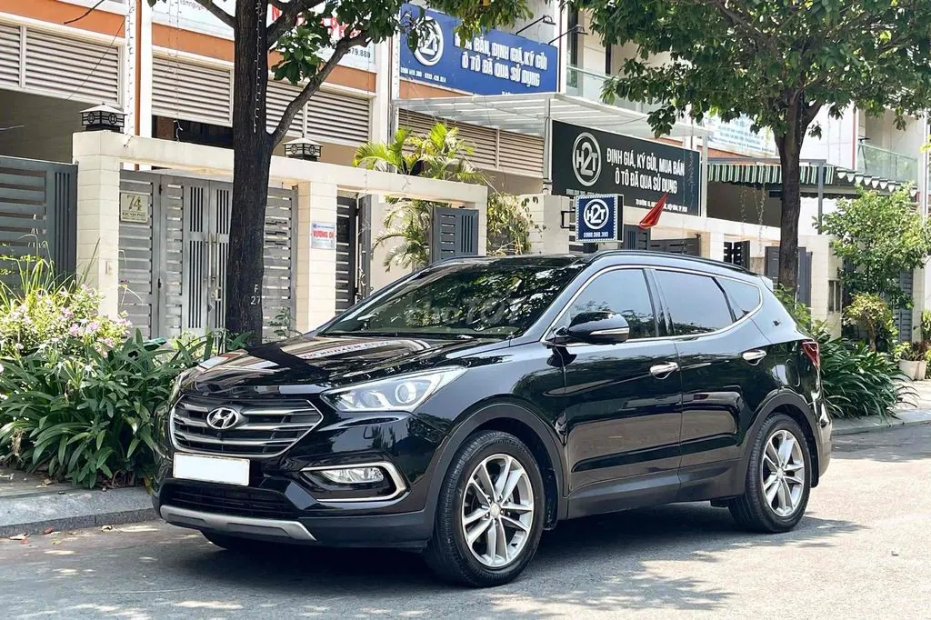 Hyundai Santa Fe 2018 photo 2