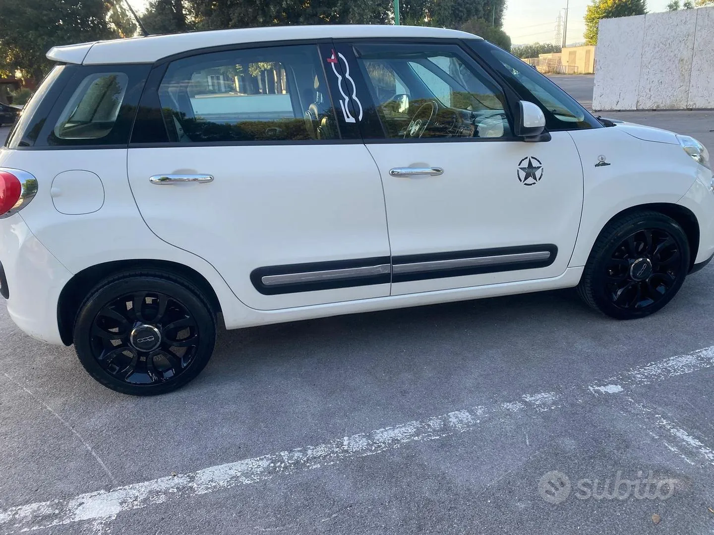 Fiat 500L 2015 photo 2