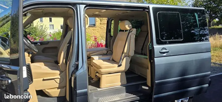 Volkswagen Multivan 2008 photo 5
