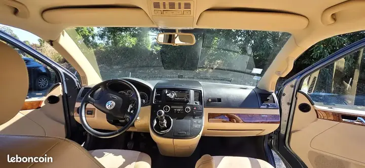 Volkswagen Multivan 2008 photo 3
