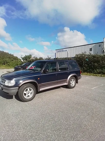 Ford Explorer 1996 photo 3