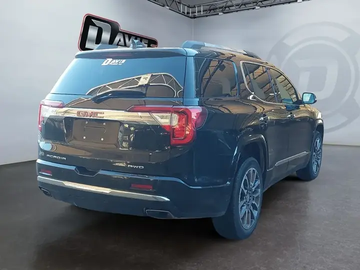 GMC Acadia 2022 photo 3