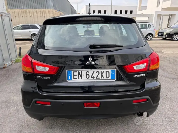 Mitsubishi Asx 2012 photo 5