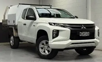 Mitsubishi Triton 2019 photo 2
