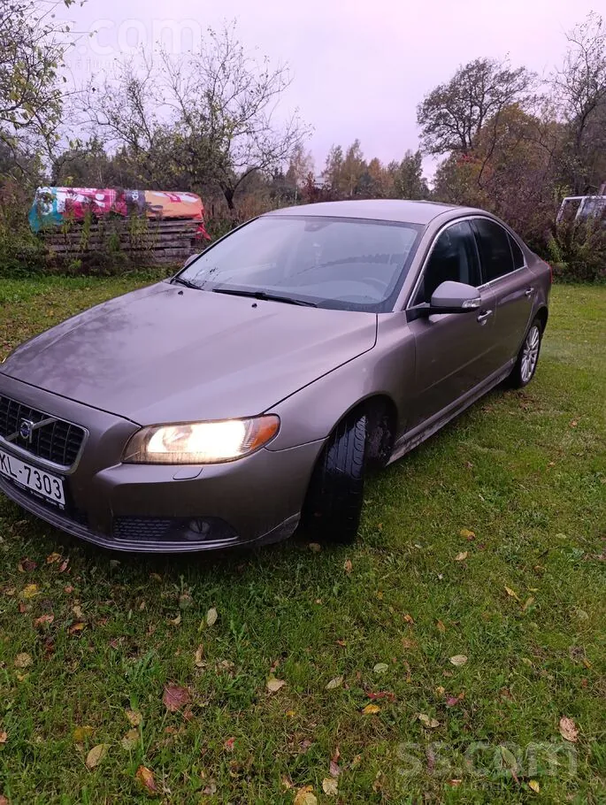 Volvo S80