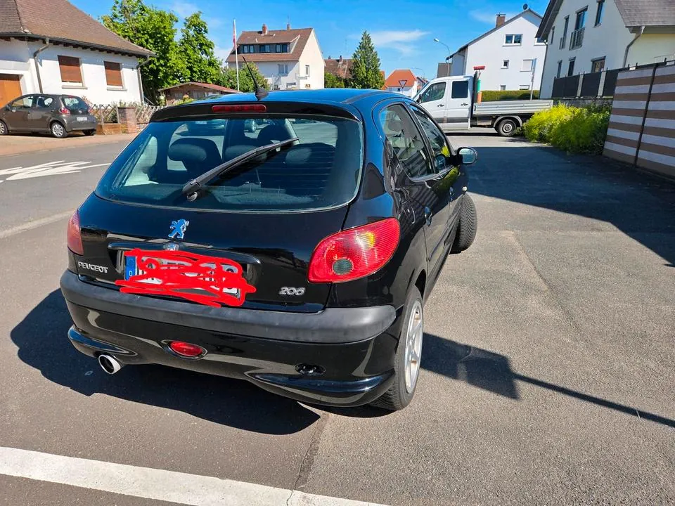 Peugeot 206