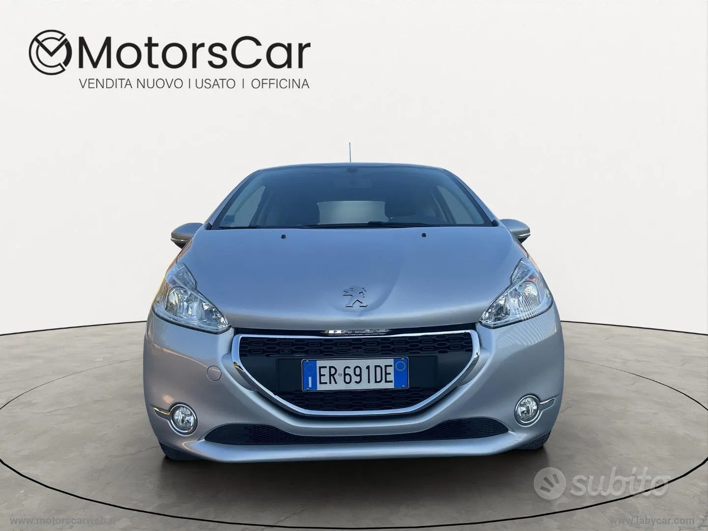 Peugeot 208 2013 photo 2