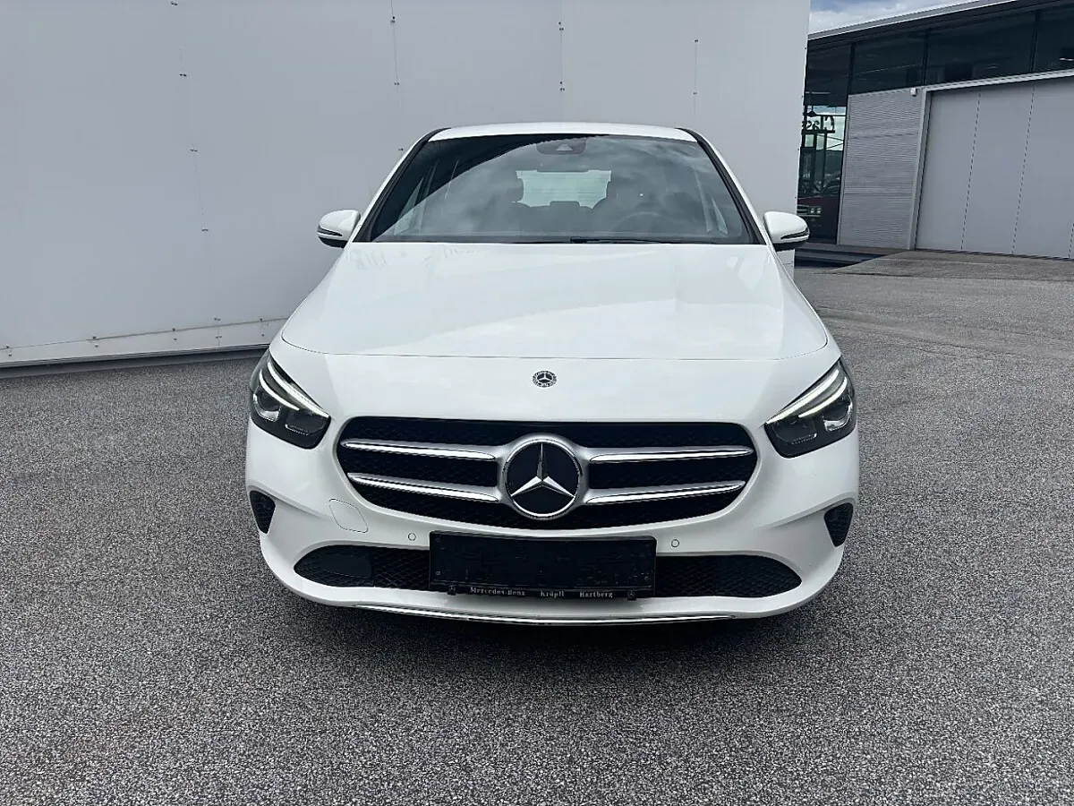 Mercedes-Benz B-Class 2020 photo 3