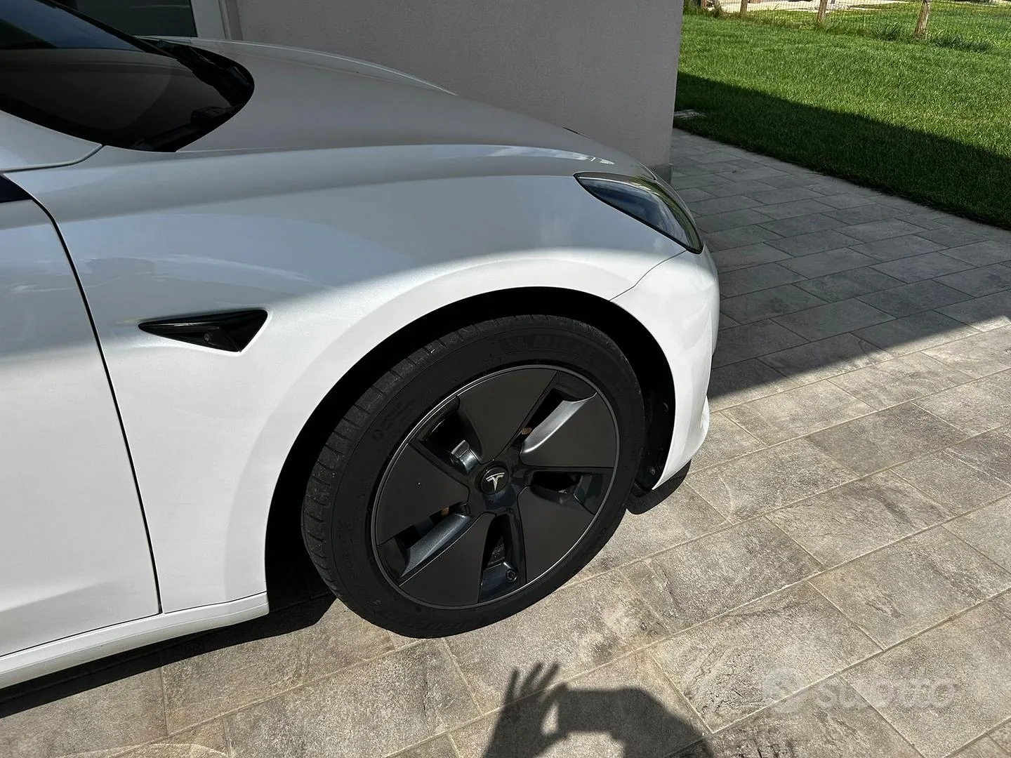 Tesla Model 3 2023 photo 5