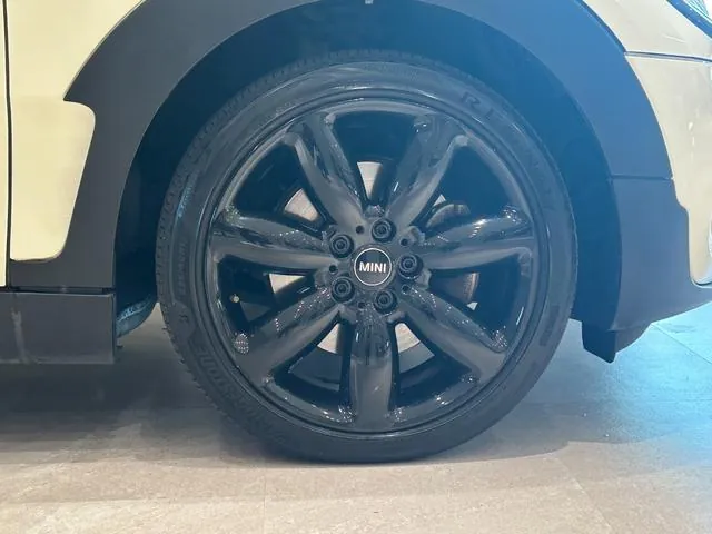 Mini Clubman 2019 photo 4