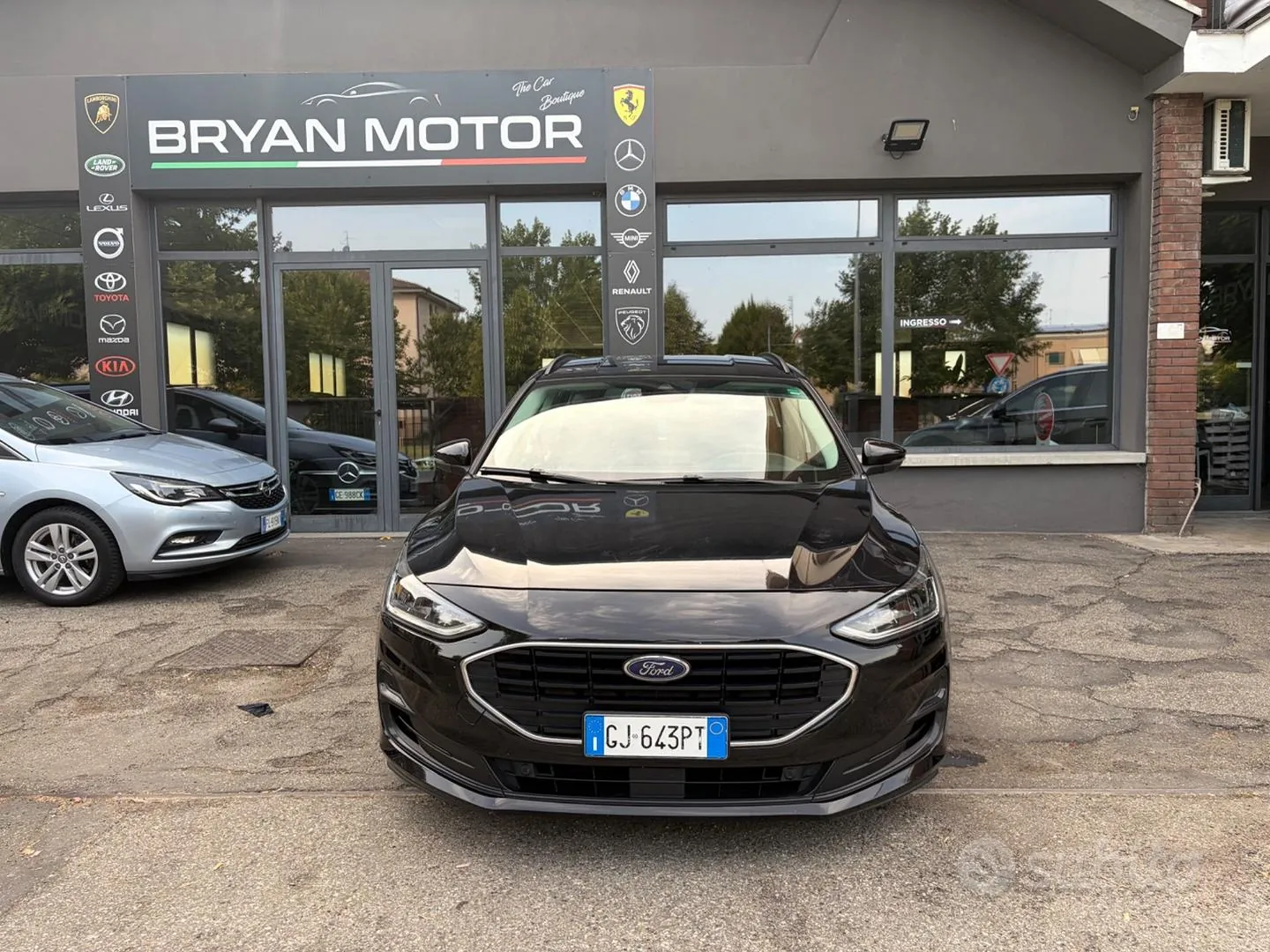 Ford Focus 2022 photo 3