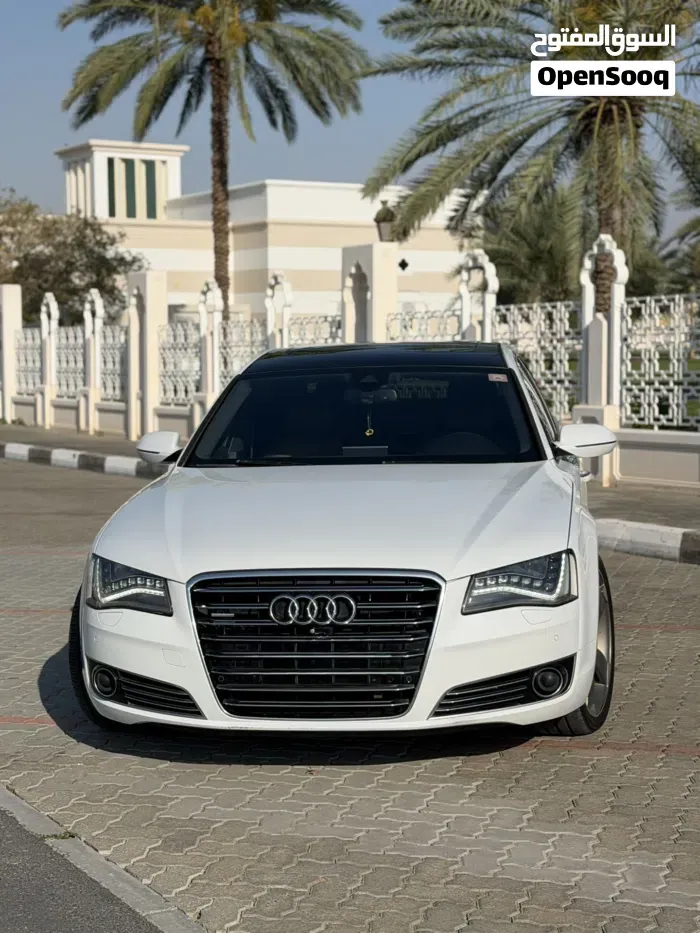 Audi A8 2014 photo 2