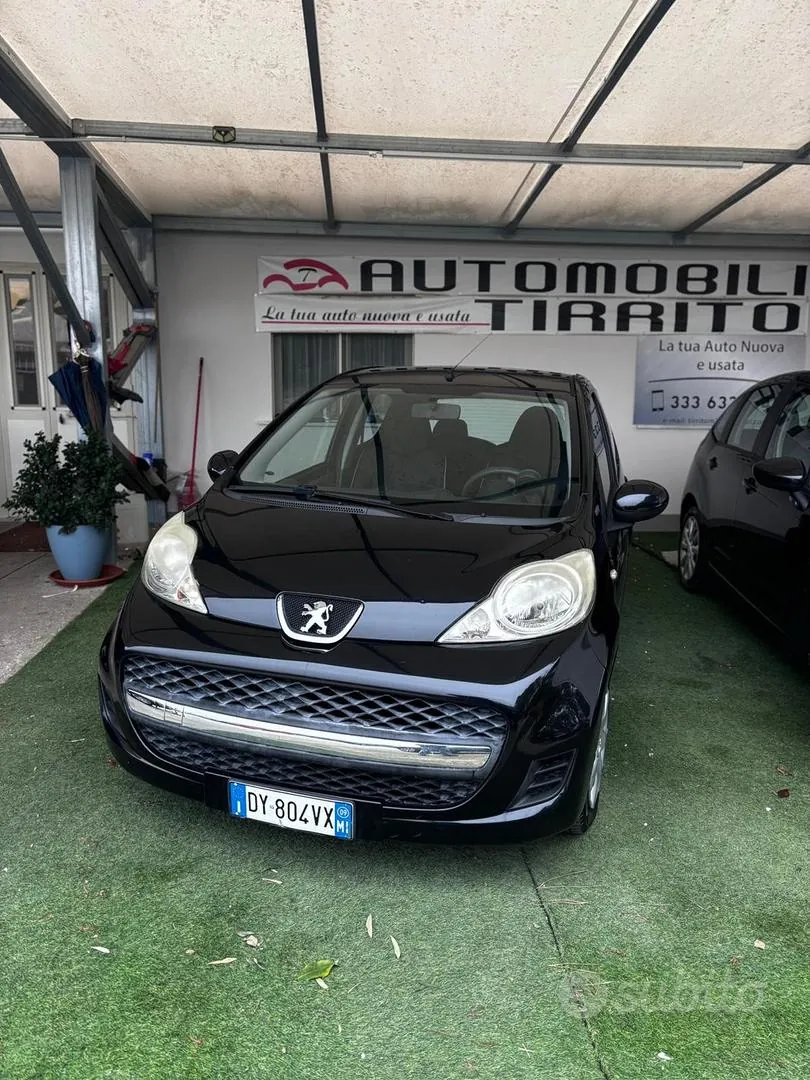 Peugeot 107 2009 photo 2