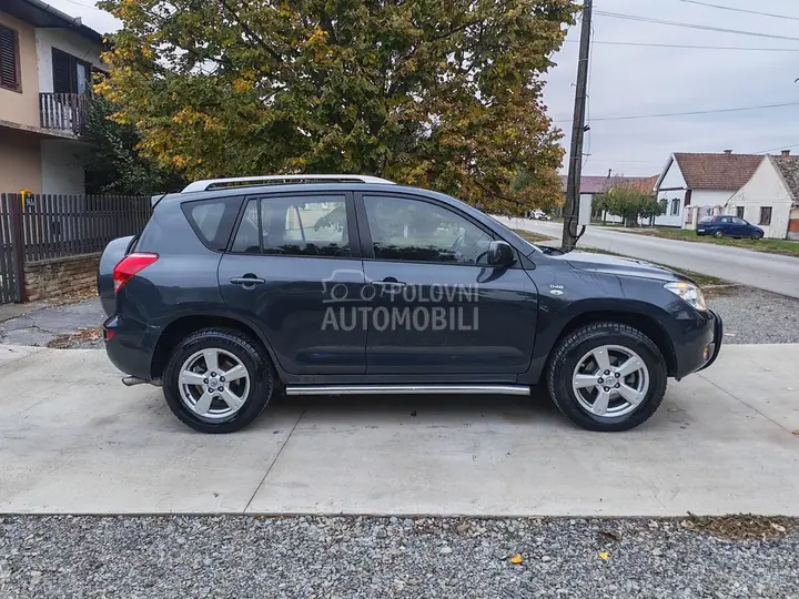 Toyota Rav4 2006 photo 4