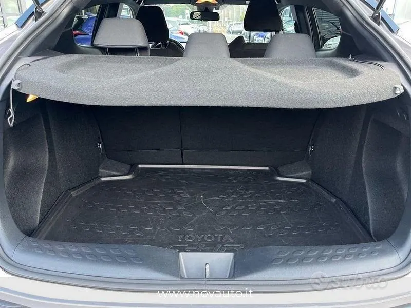 Toyota C-Hr 2019 photo 5