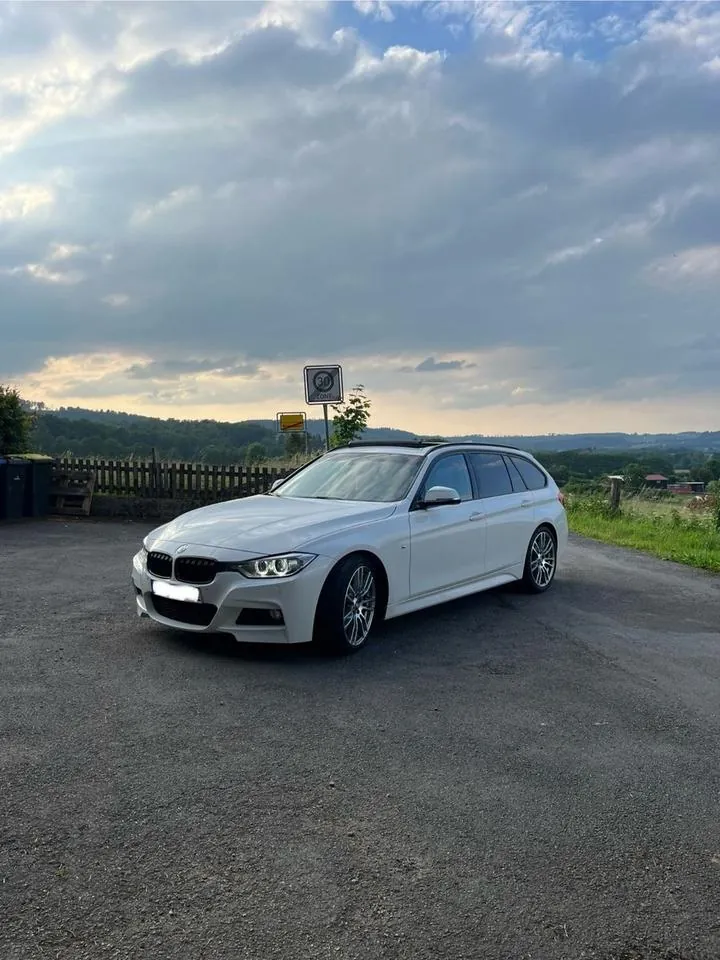 BMW 330D