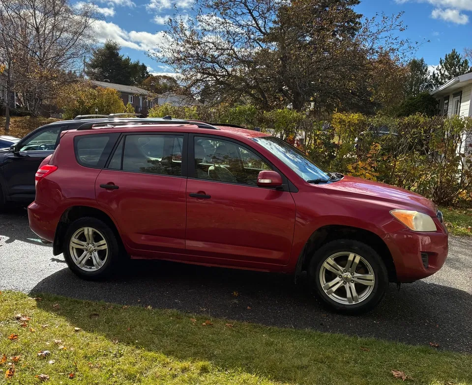 Toyota Rav4 2009 photo 4