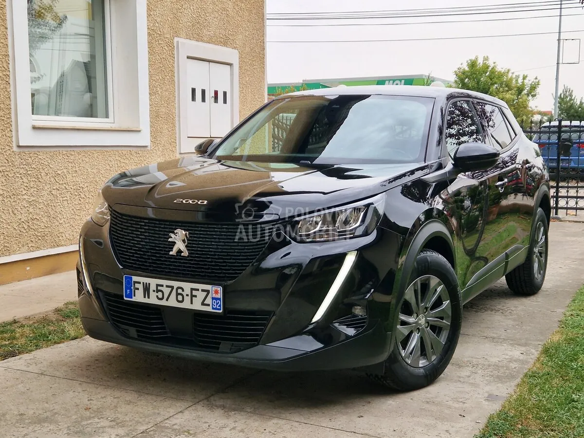 Peugeot 2008 2020 photo 2