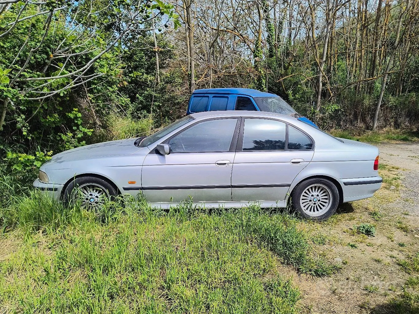 BMW E39 1999 photo 2