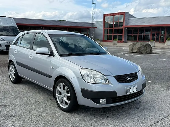 Kia Rio 2008 photo 2
